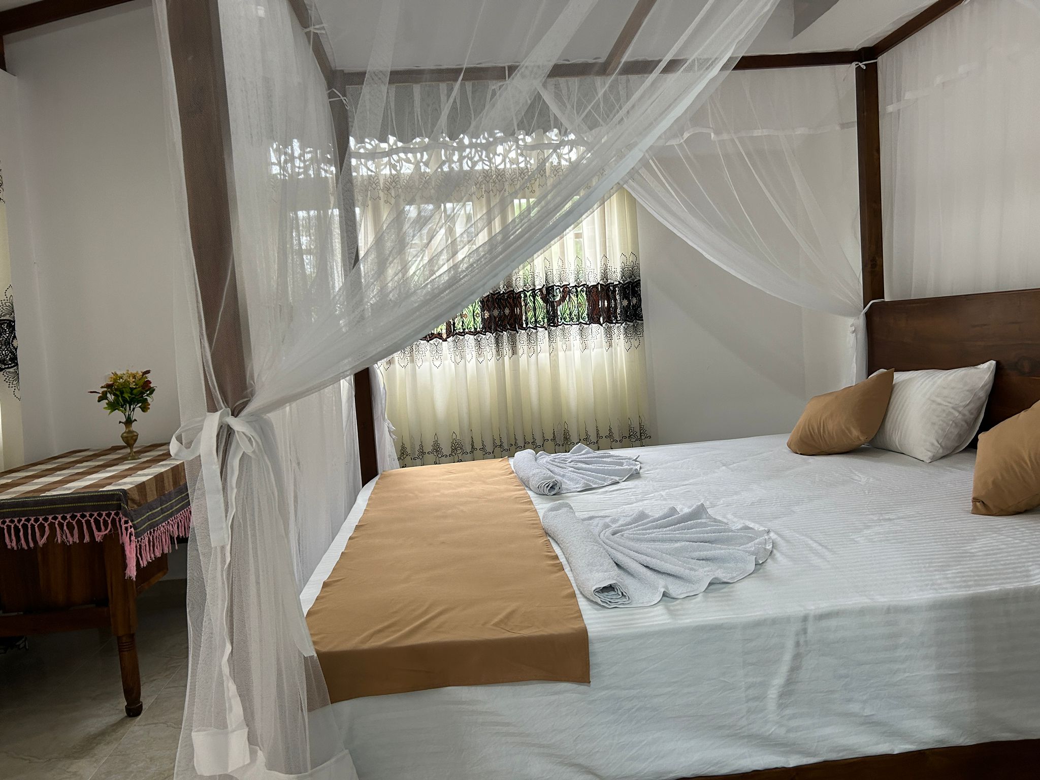 Endemic_birds_in_Sri_lanka